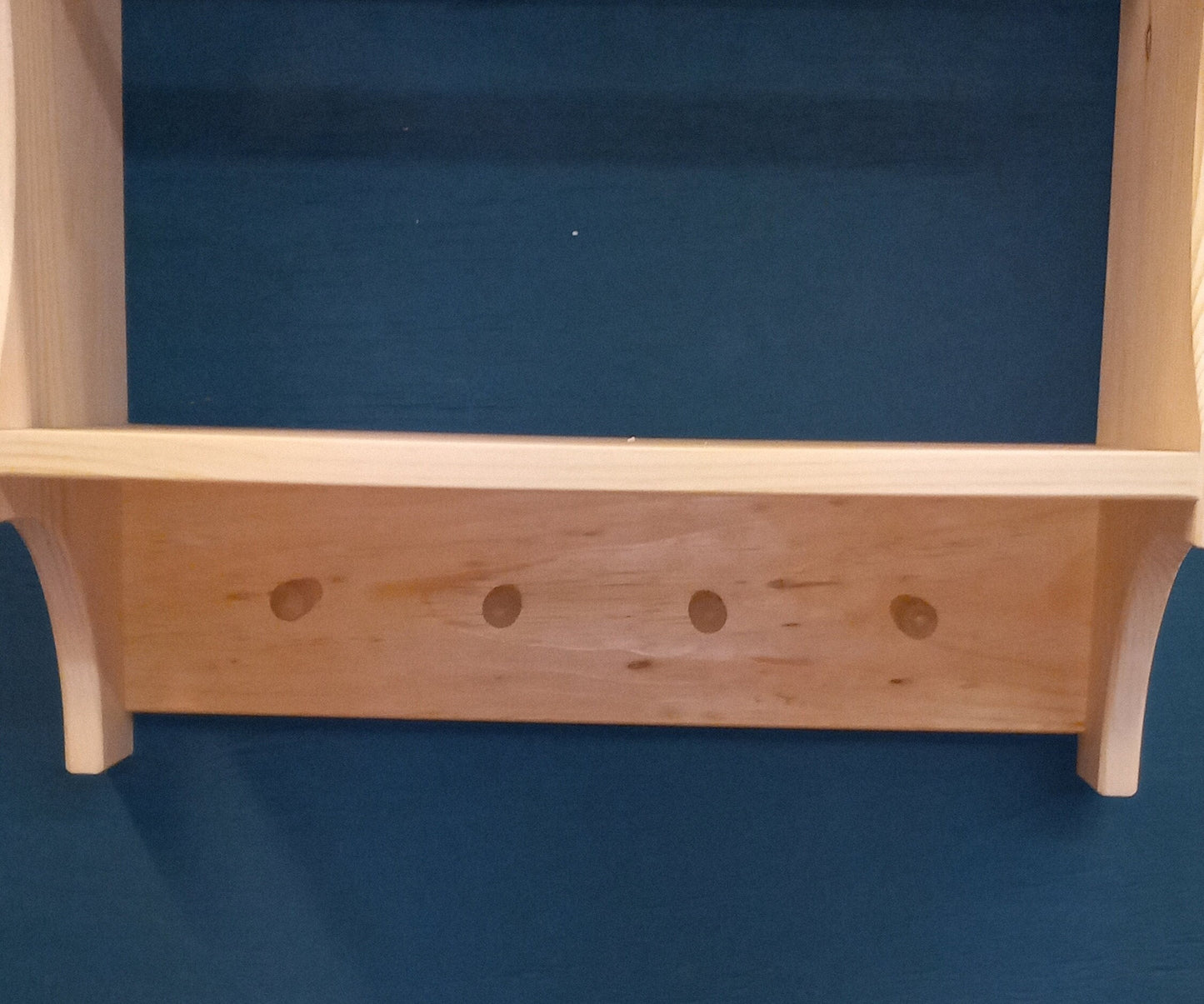 New Shaker Unfinished Crown moulding plate dish shelf rack cabinet lenox pottery plates mugs cups solid wood