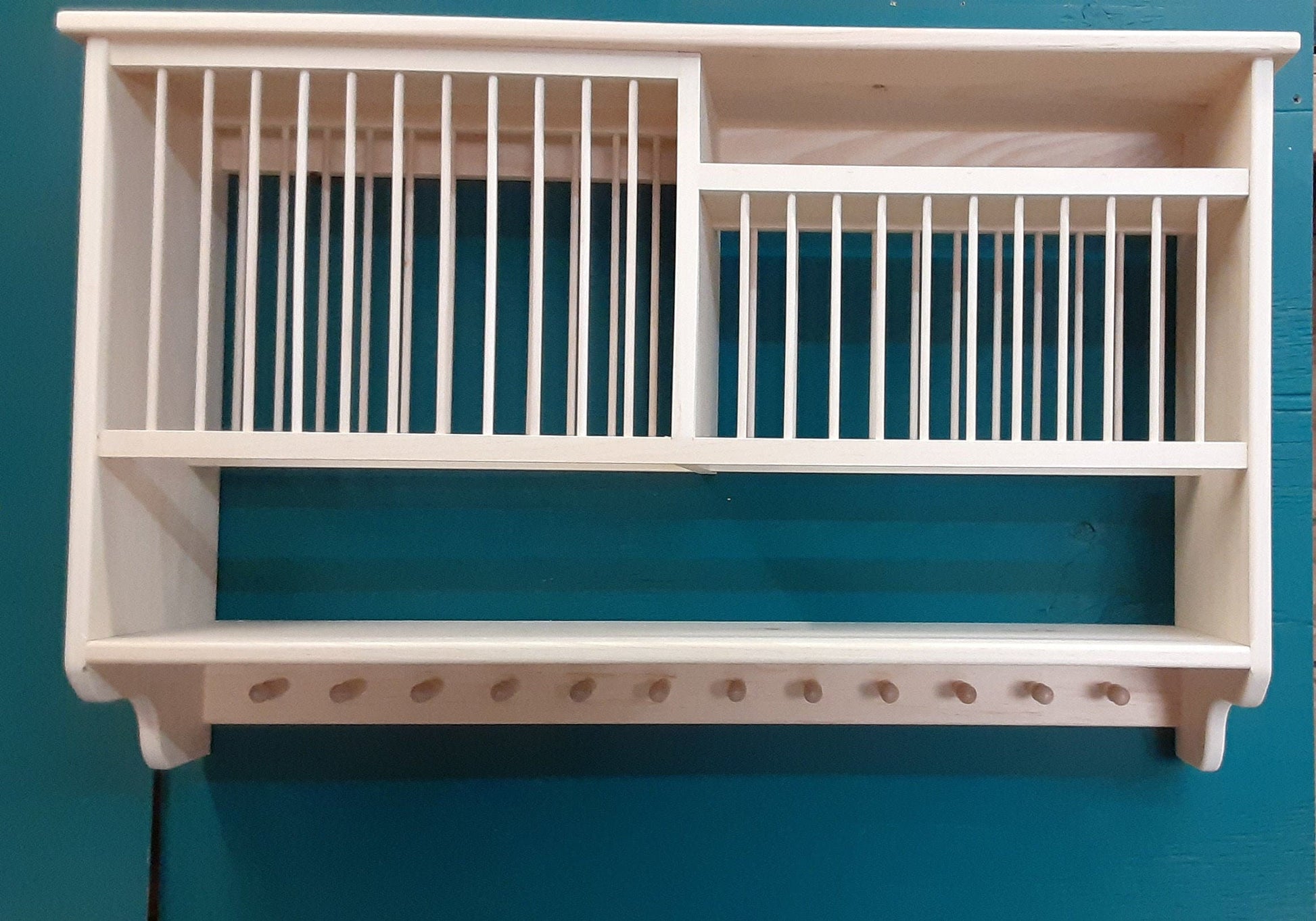 Shaker peg Kitchen Window Plate rack shelf wood dish cabinet for